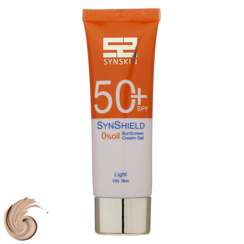کرم ضد آفتاب رنگی ساین اسکین، SPF 50، مدل Syn Shield، مناسب پوستهای آکنهدار و چرب با حجم 50 میلیلیتر، ضد آب، مرطوبکننده، محافظتکننده در برابر اشعههای UVA و UVB، ضد لک و پیری، ویتامینهای C و E، با ماندگاری 2 ساعته